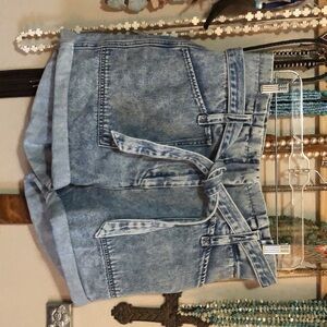 KanCan super highrise deniem shorts